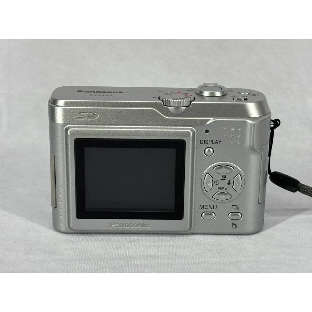 Panasonic Lumix DMC-LZ2 5MP 6x Optical Zoom Digital Camera Silver Vintage